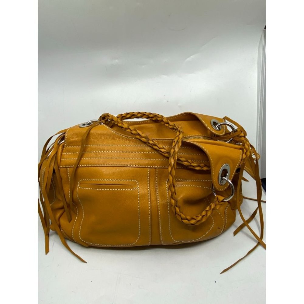 Sondra Roberts Orange Leather Shoulder/ Handbag - Picture 2 of 16